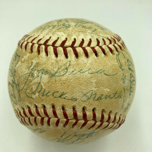 1959 New York Yankees Team Signed Baseball Mickey Mantle PSA DNA COA
