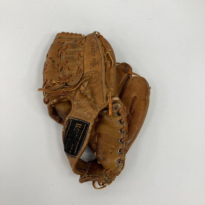 1968 Gaylord Perry Game Used Wilson Baseball Glove PSA DNA COA RARE