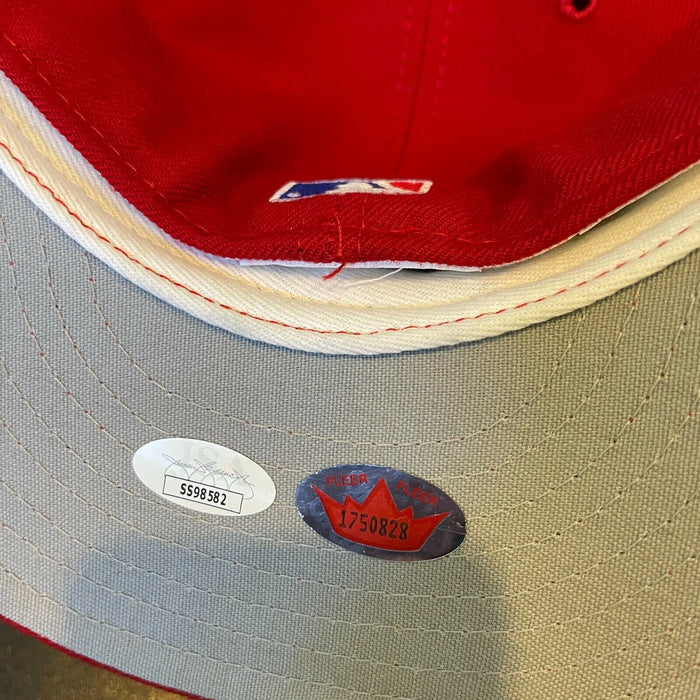 Mike Schmidt Signed Authentic Philadelphia Phillies Game Model Baseball Hat JSA