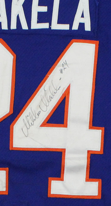 1987-88 Mikko Makela Game Worn Signed New York Islanders Jersey MEARS A10 COA