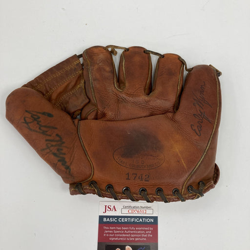 Early Wynn Signed Vintage 1940's Game Model Baseball Glove JSA COA