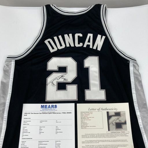 Tim Duncan Signed Game Used 2001-02 San Antonio Spurs Jersey MEARS A10 JSA COA
