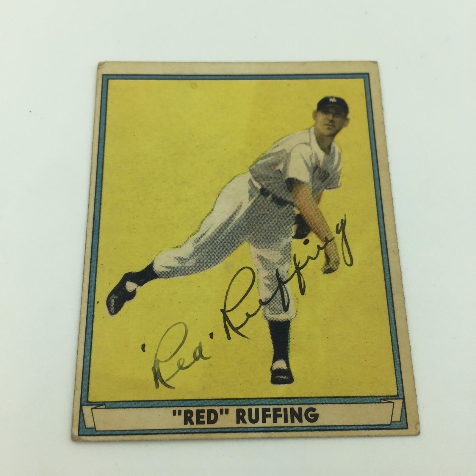 autograph on a rare baseball card Rare Red Ruffing Signed Autographed 1941 Play Ball Baseball Card With JSA COA