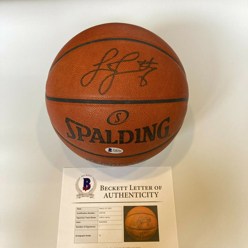 Lebron James Signed Game Used Spalding NBA Game Basketball Beckett GEM MINT 10
