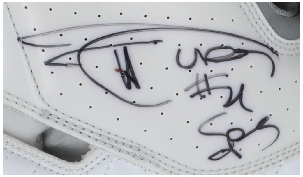 Tim Duncan Signed 2009 Game Used Adidas Sneakers Shoes MEARS & Beckett COA