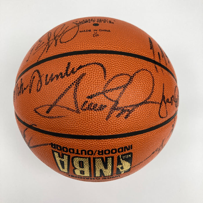 Scottie Pippen 1999-2000 Portland Trail Blazers Team Signed Basketball JSA COA