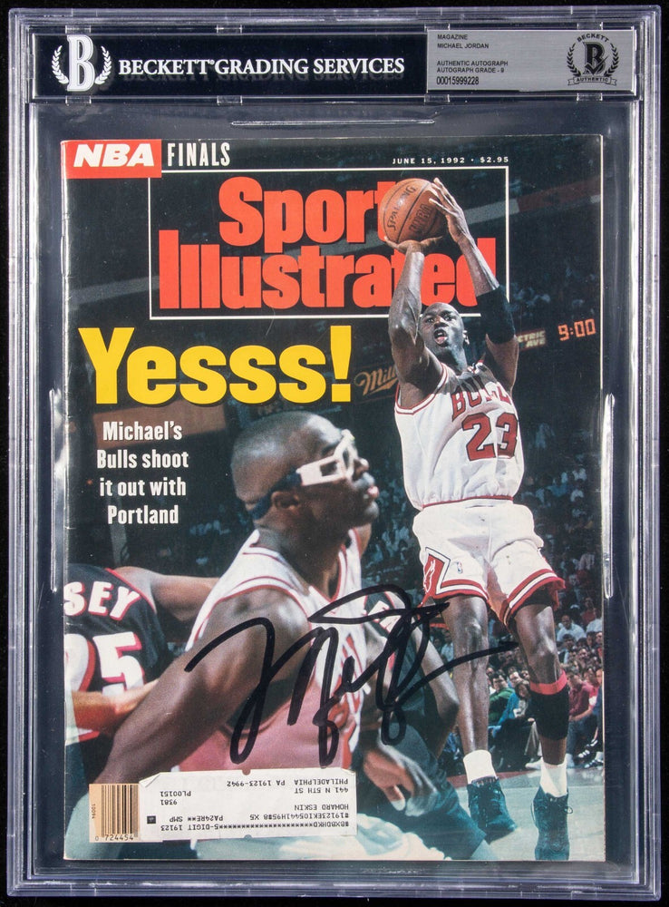 Michael Jordan Signed 1992 NBA Finals Sports Illustrated Beckett Graded 9 MINT