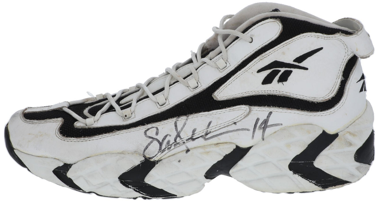 1996 Sam Perkins Game-Used Twice-Signed Seattle SuperSonics Reebok Sneakers BAS