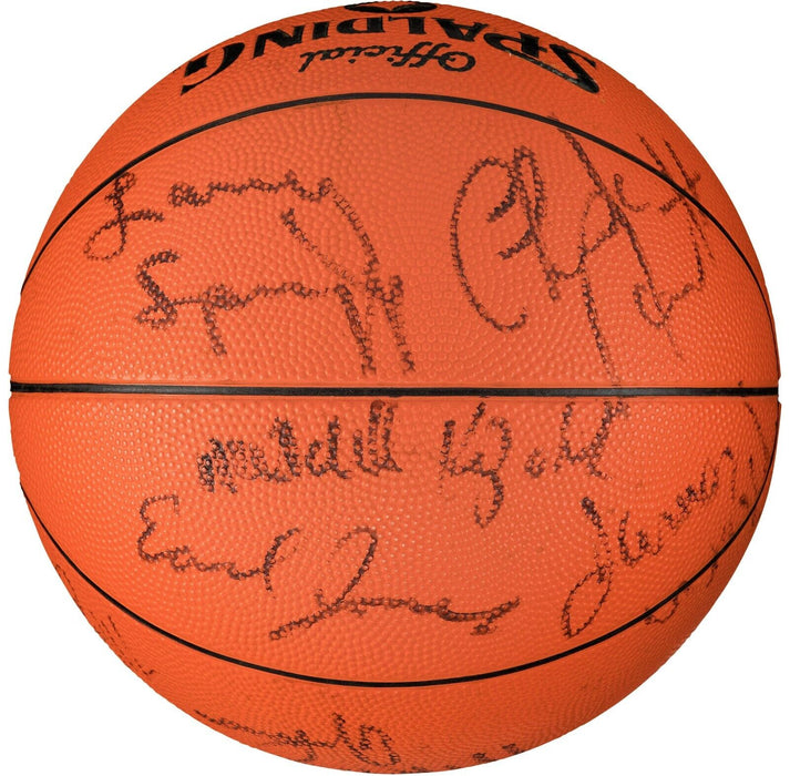 1984-85 Los Angeles Lakers NBA Champs Team Signed Vintage Basketball PSA DNA COA