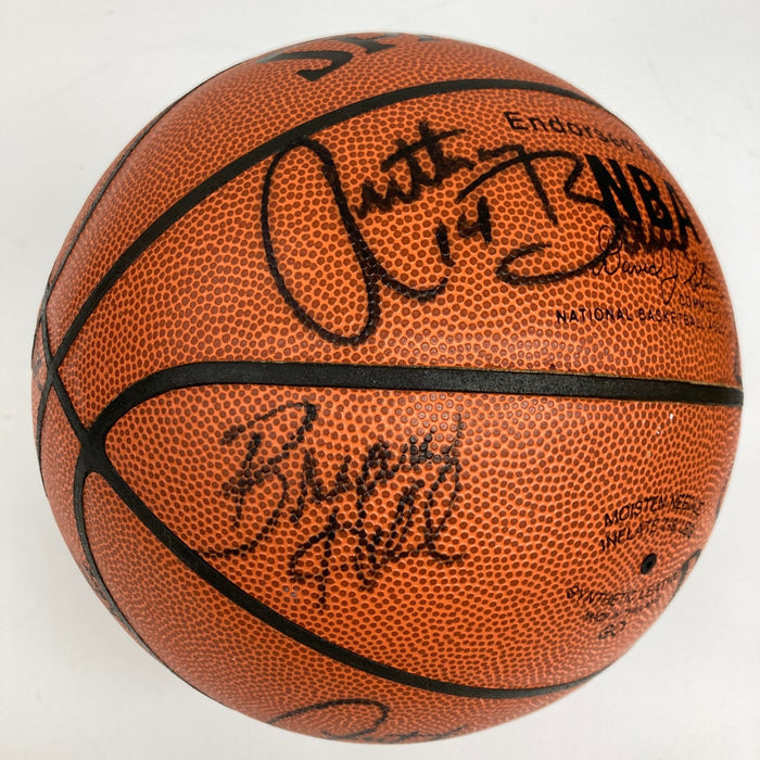 Shaquille O'Neal Rookie 1992-93 Orlando Magic Team Signed Basketball JSA COA