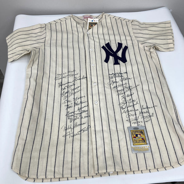 1951 New York Yankees & Giants W.S. Champs Team Signed Jersey PSA DNA MINT 9
