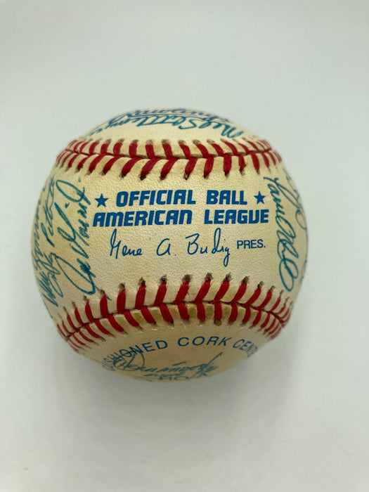 1999 NY Yankees World Series Champs Team Signed Baseball Derek Jeter JSA COA