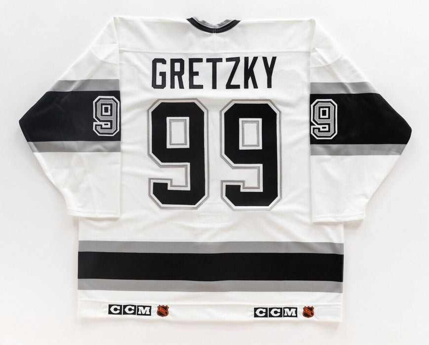 Wayne Gretzky Signed Los Angeles Kings "802" Captains Jersey UDA Upper Deck COA