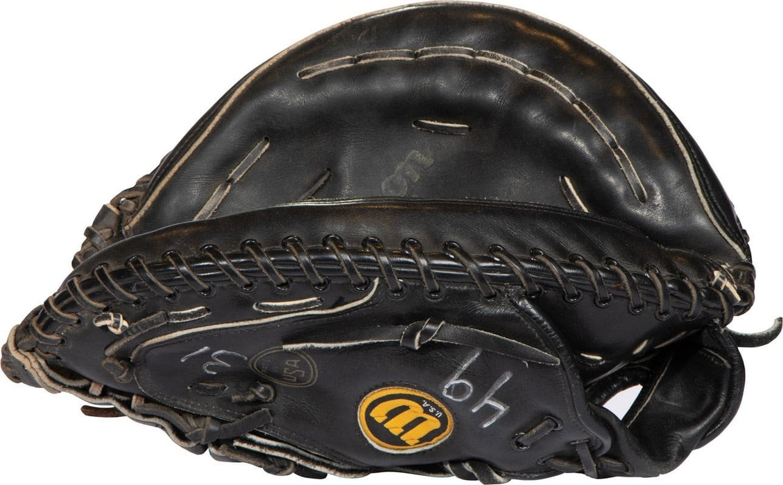 Mike Piazza 1993 Game Used Catcher's Mitt Glove MEARS COA & LOP