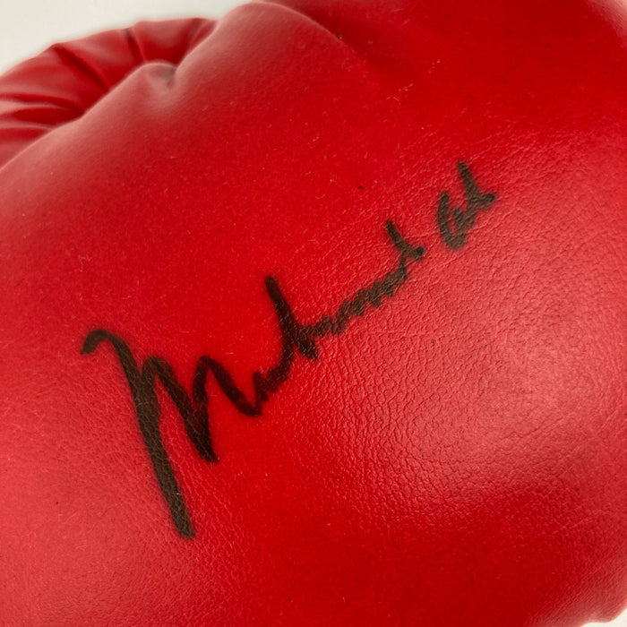 Muhammad Ali Signed Everlast Boxing Glove JSA COA