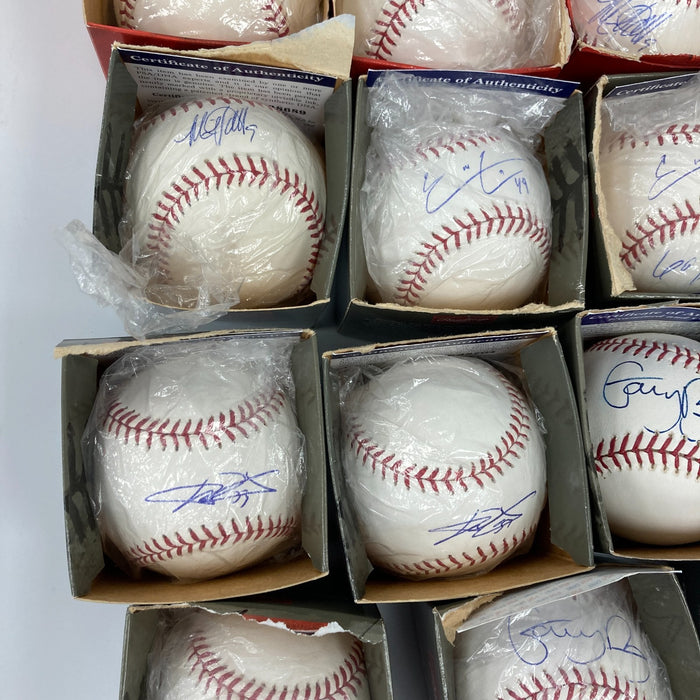 Lot Of (33) Signed Major League Baseballs PSA DNA Angles Orioles Giants Dodgers