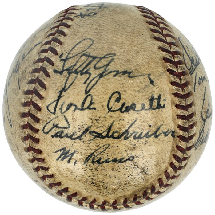 1939 New York Yankees World Series Champs Team Signed Baseball Beckett COA