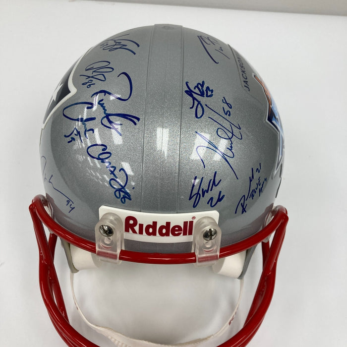 2004 New England Patriots Super Bowl Champs Team Signed Helmet Tom Brady Beckett