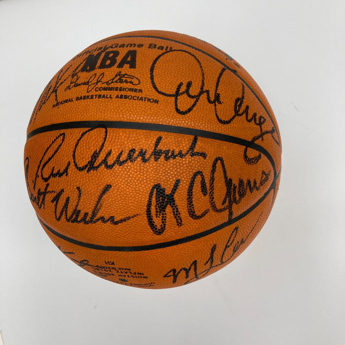 1983-1984 Boston Celtics NBA Champs Team Signed Official NBA Game Basketball JSA