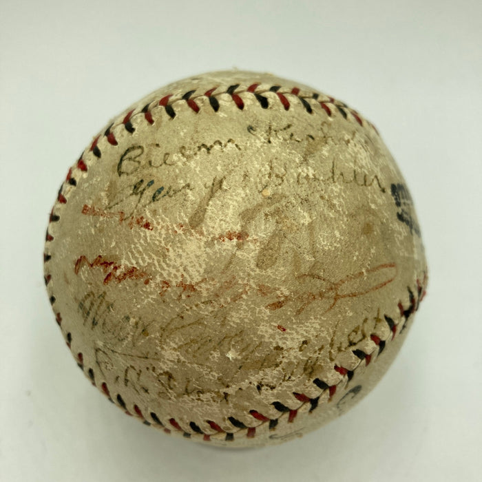 1923 Pittsburgh Pirates Team Signed Baseball Max Carey Rabbit Manville PSA DNA