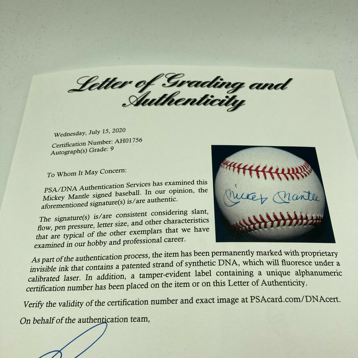 Beautiful Mickey Mantle Signed American League Baseball PSA DNA Graded MINT 9