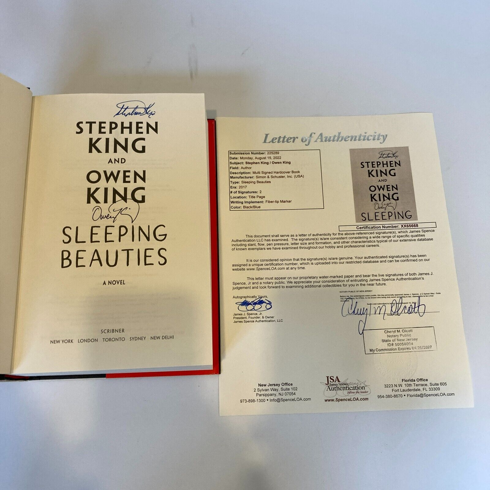 JSA　Signed　Beauties　Sleeping　Showpieces　Stephen　—　COA　Sports　King　King　Owen　Book
