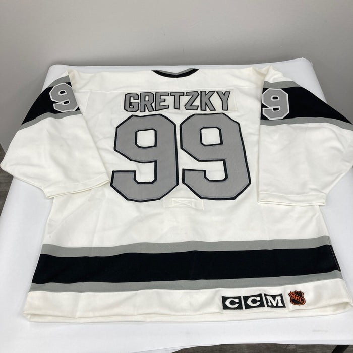 Wayne Gretzky Signed Los Angeles Kings Authentic Game Model Jersey Beckett COA