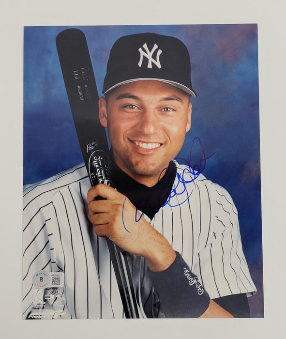 Derek Jeter Rookie Era Signed 8x10 Photo Mint Auto Beckett COA