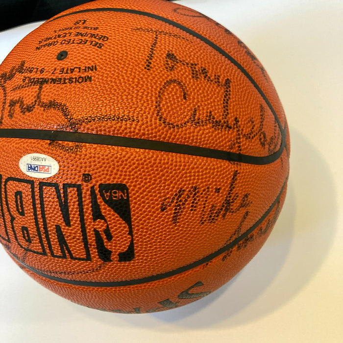1987-88 Los Angeles Lakers NBA Champions Team Signed NBA Game Basketball PSA DNA