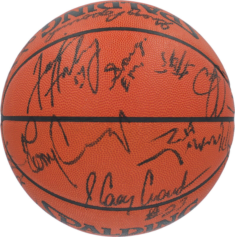 1994-95 San Antonio Spurs Team-Signed Spalding Official Game Basketball JSA COA