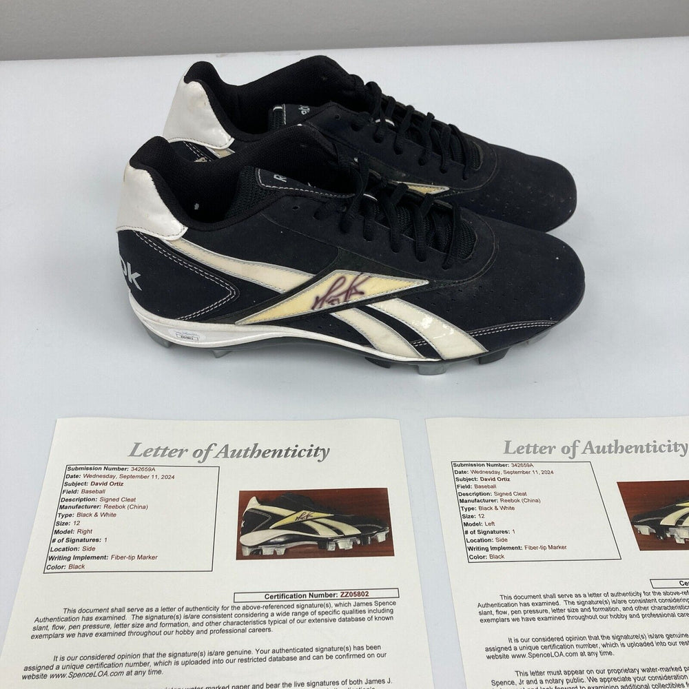 David Ortiz Signed Game Issued Reebok Cleats Both Signed With JSA COA