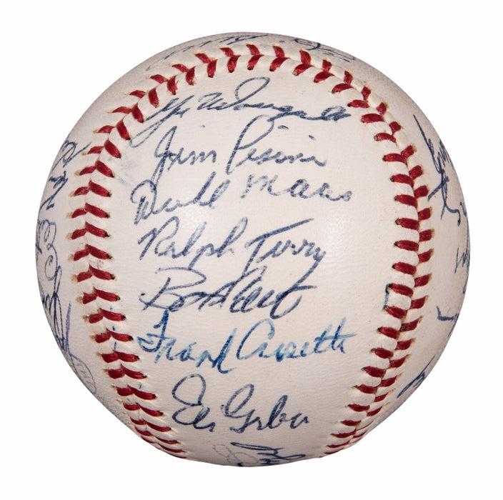 The Finest 1960 Yankees Team Signed Baseball Mickey Mantle & Roger Maris Beckett