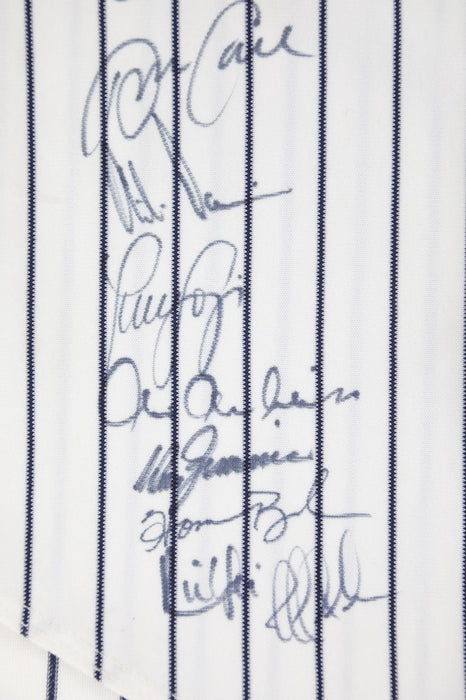 1998 New York Yankees Team Signed World Series Jersey Derek Jeter PSA DNA COA