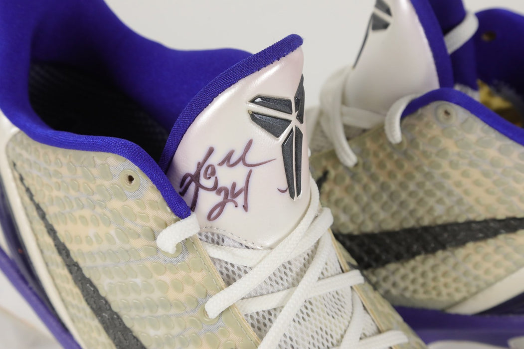Kobe Bryant Signed Nike Zoom Kobe 6 Concord Sneakers - Both Signed! JSA COA