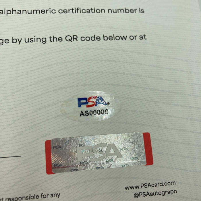 Roberto Clemente 1962 Pittsburgh Pirates Team Signed Baseball PSA DNA 8 N Mint