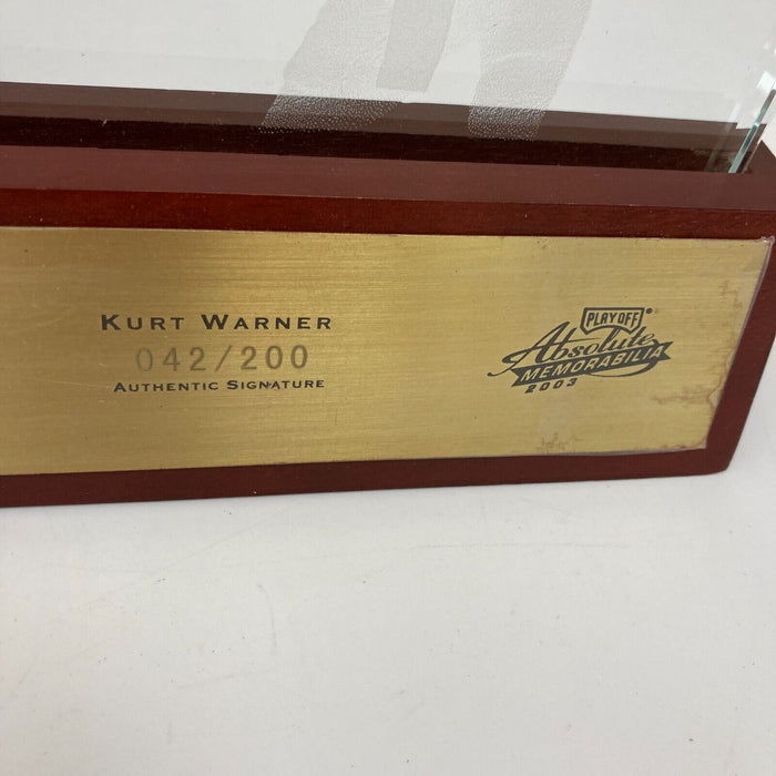 2003 Playoff Absolute Memorabilia Kurt Warner Rams Signed Auto Glass Display