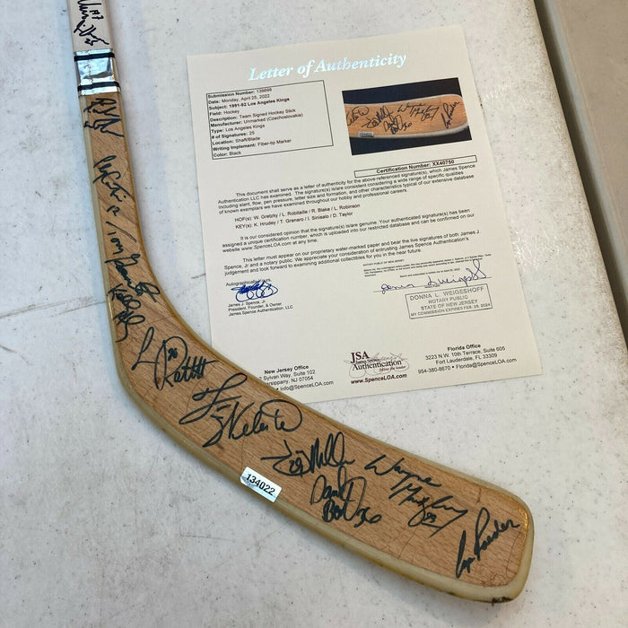 1991-92 Los Angeles Kings Stanley Cup Team Signed Stick Wayne Gretzky JSA COA