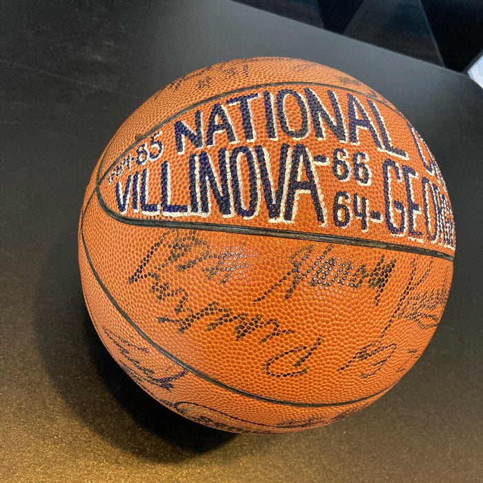 1984-85 Villanova Wildcats NCAA National Champions Team Signed Basketball JSA