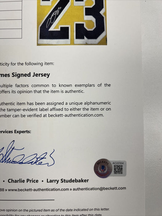 Lebron James Signed Authentic Nike Los Angeles Lakers Game Jersey Beckett COA