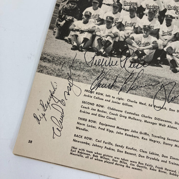 1959 Los Angeles Dodgers World Series Champs Team Signed Yearbook Koufax JSA