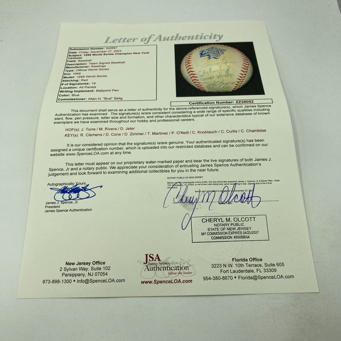 1999 NY Yankees World Series Champs Team Signed Baseball Derek Jeter JSA COA