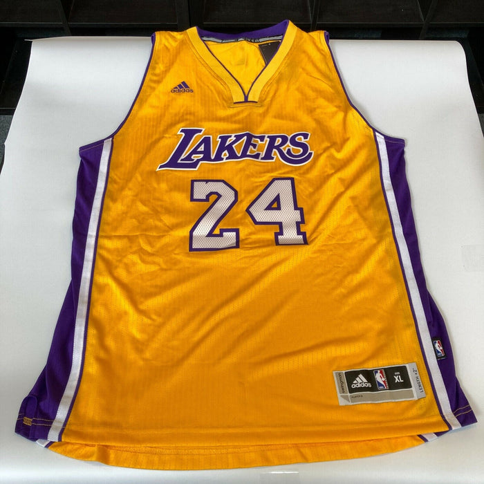 Kobe Bryant "Mamba Out" Signed #24 Authentic Los Angeles Lakers Jersey Panini