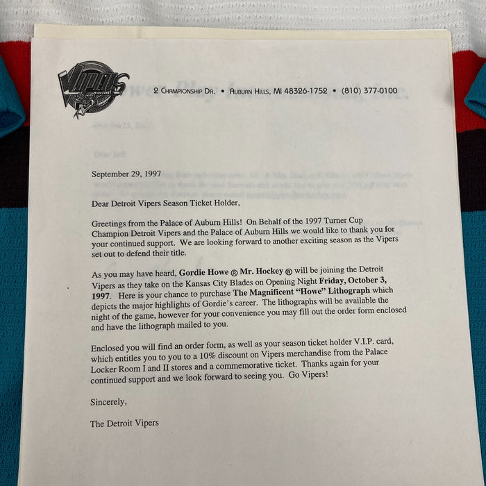 Gordie Howe "Mr. Hockey" Signed Detroit Vipers Authentic Bauer Jersey JSA COA