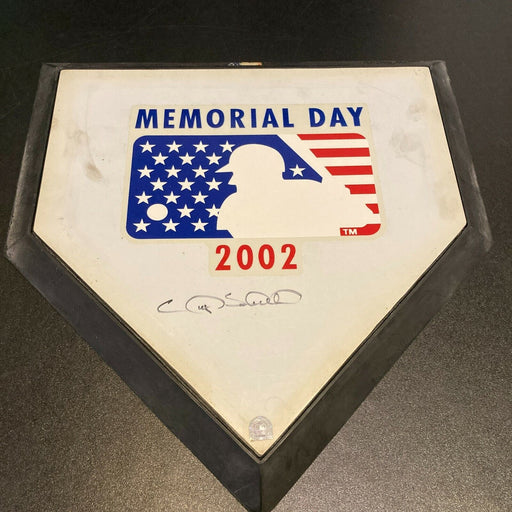 Gary Sheffield Signed 2002 Memorial Day Game Model Home Plate MLB Authenticated
