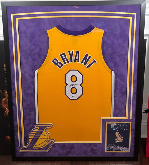 Kobe Bryant Signed 2000-01 Game Issued Los Angeles Lakers Jersey Beckett