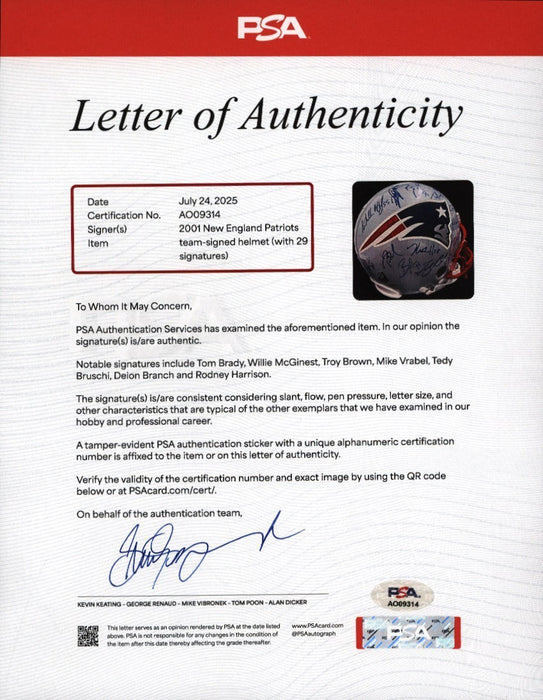 2004 New England Patriots Super Bowl Champs Team Signed Helmet Tom Brady PSA DNA