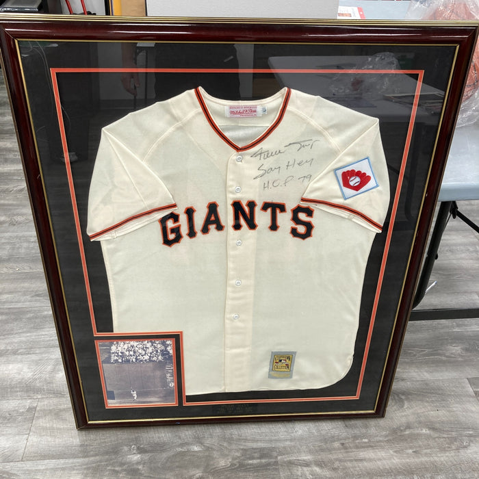 Willie Mays "Hall Of Fame 1979 Say Hey" Signed New York Giants Jersey Framed PSA