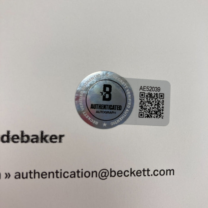 Tim Duncan Signed 2009 Game Used Adidas Sneakers Shoes MEARS & Beckett COA