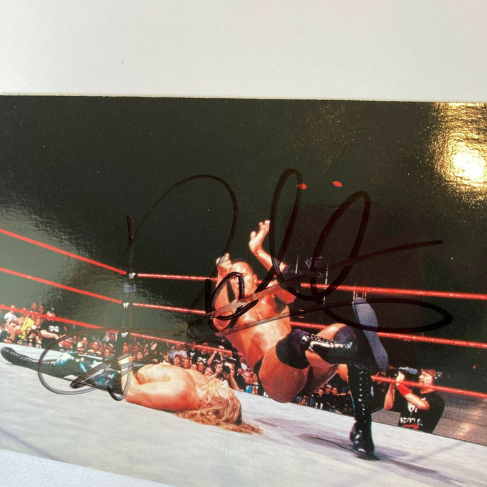 Dwayne The Rock Johnson Signed 4x6 WWF Wrestling Card Beckett COA