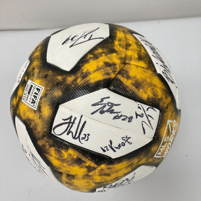 2019 Houston Dynamo Team Signed Soccer Ball Beckett & Fanatics COA